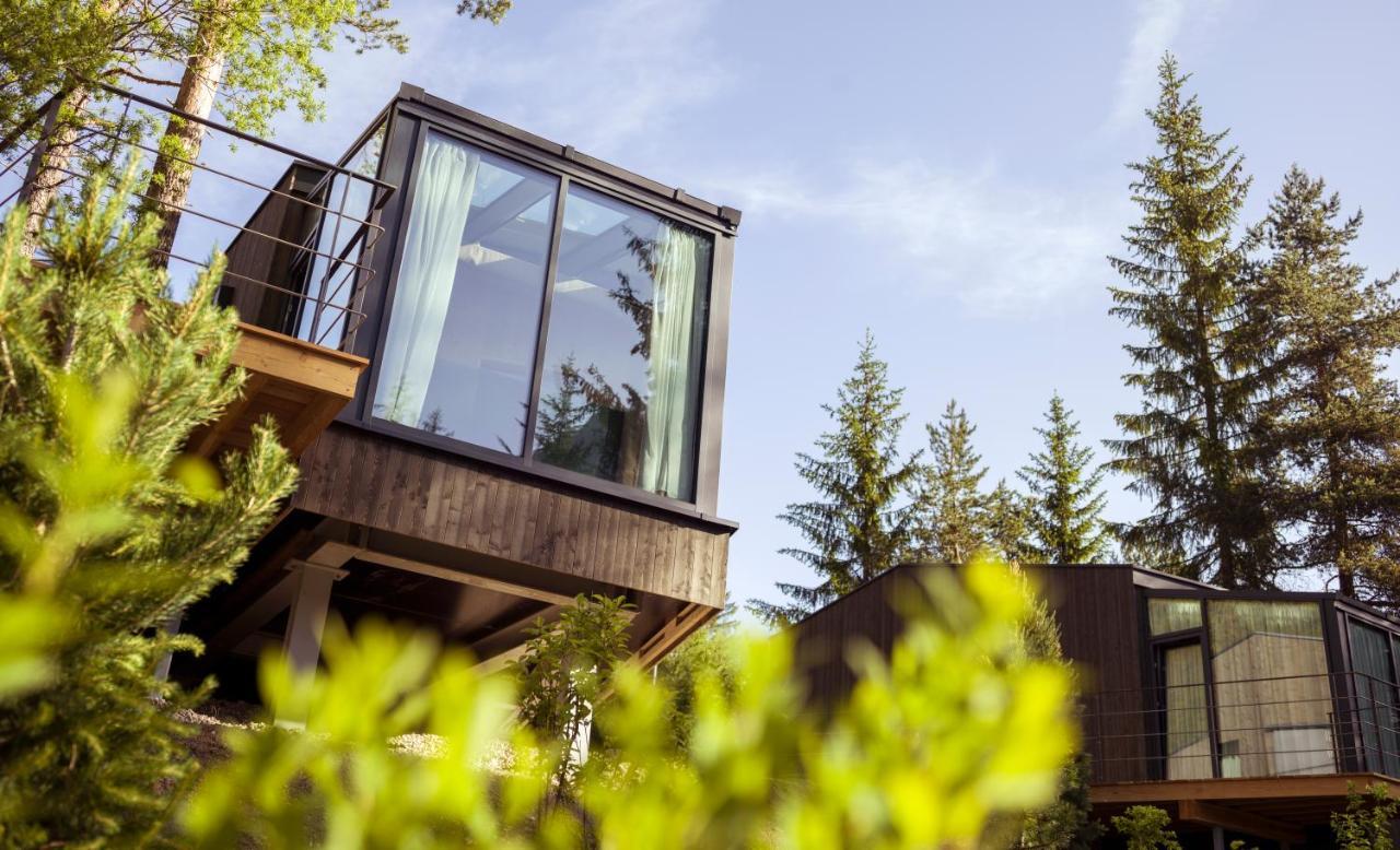 Skyview Chalets Am Camping Toblacher See Eksteriør bilde
